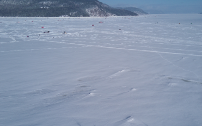 Pêche Blanche à La Baie : Une Aventure Hivernale Unique